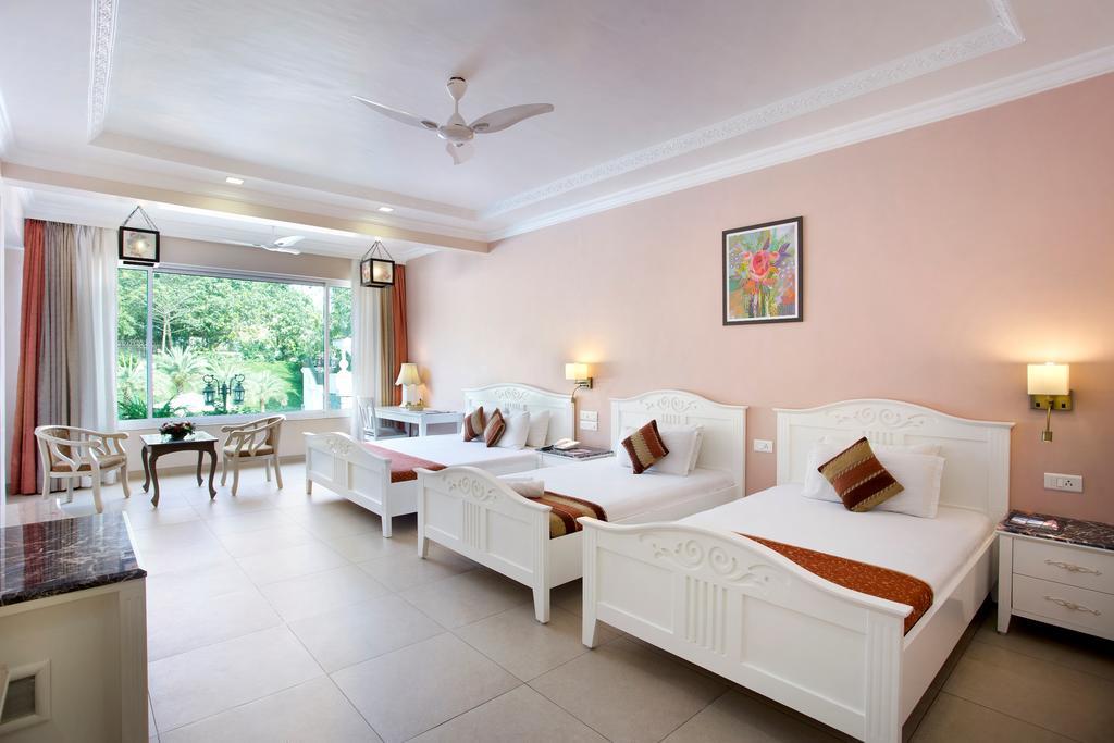 Villa San Lawrenz Лонавла Екстер'єр фото